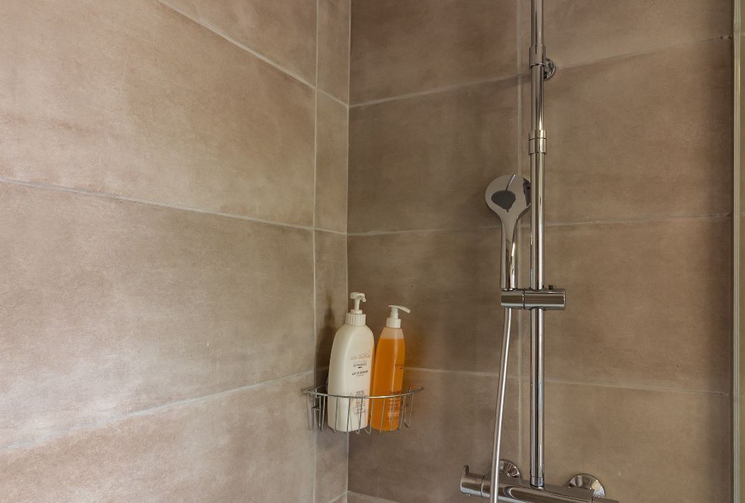 Photo of Bathroom in Castelnaudary