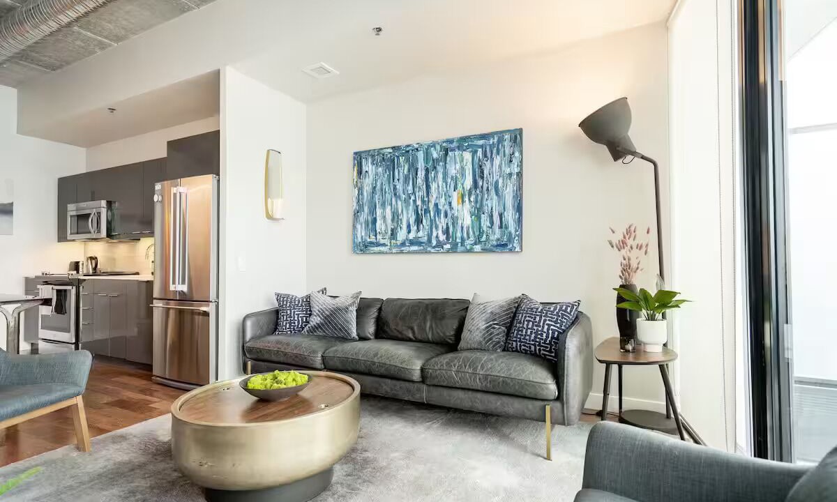 Photo of Livingroom in Downtown Winnipeg