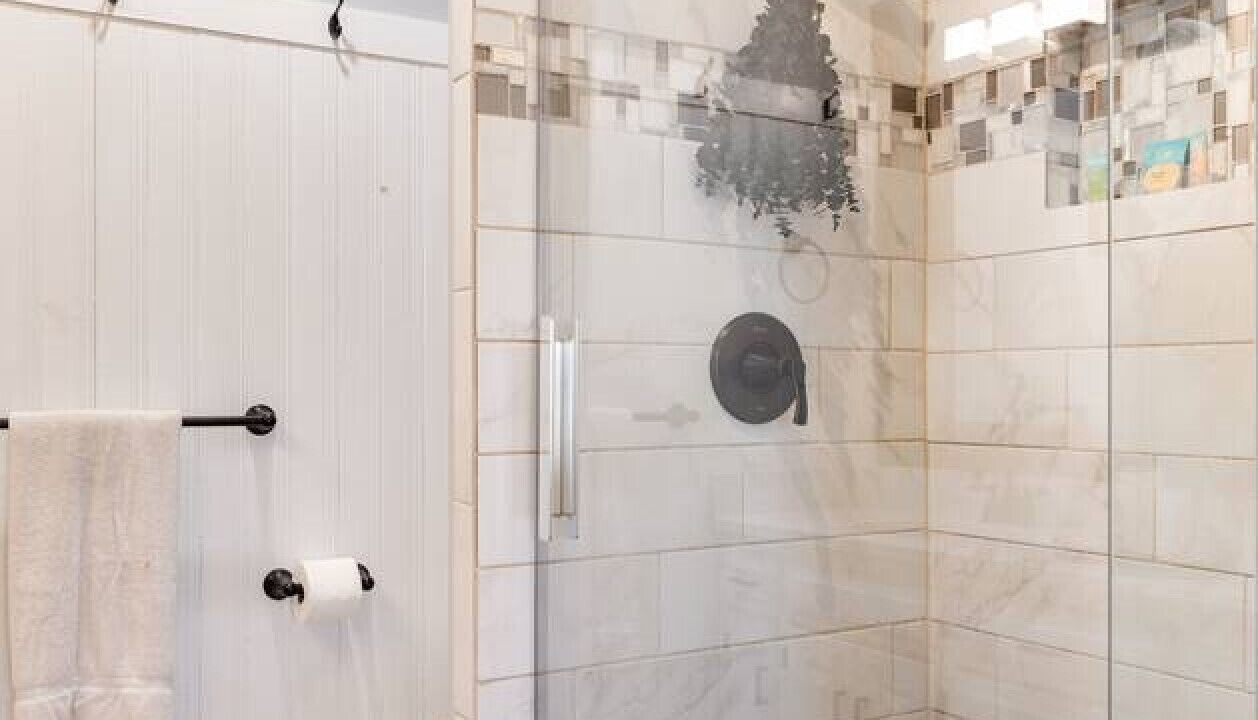 Photo of Bathroom in Shawnee