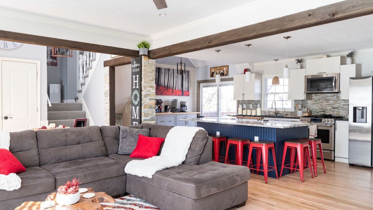 Photo of Livingroom in Shawnee