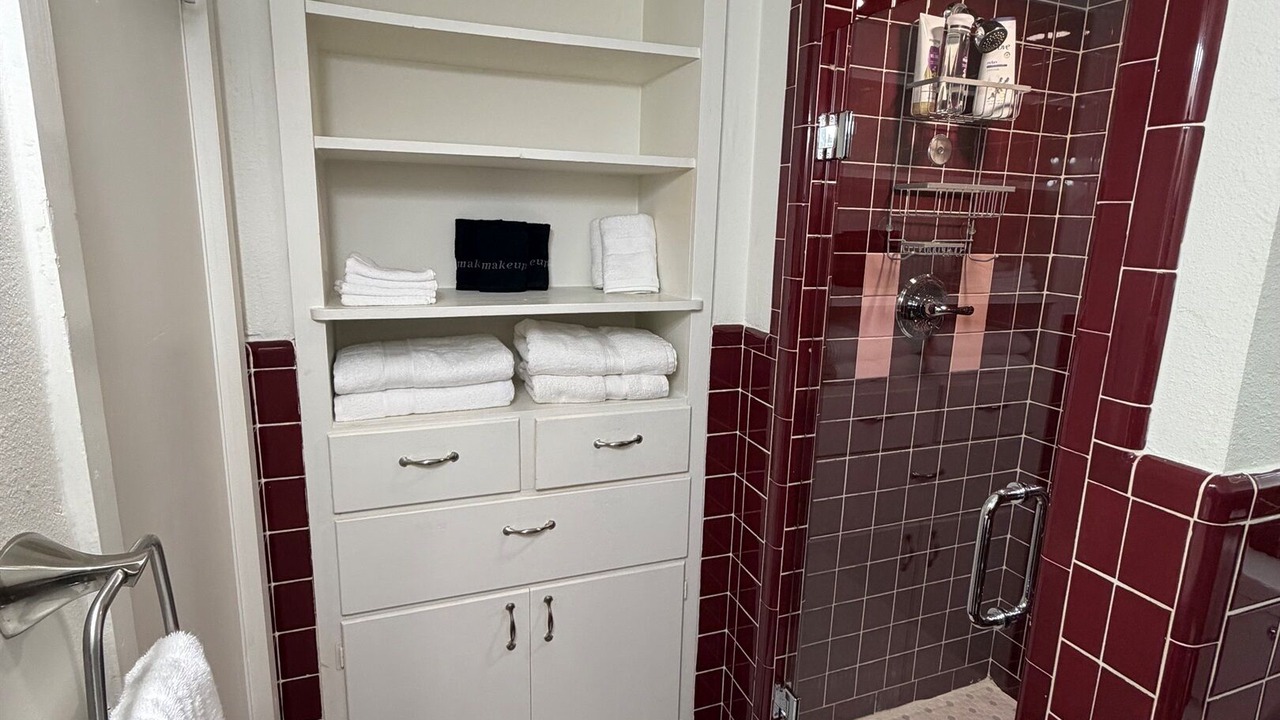 Photo of Bathroom in Sayles Blvd. Area