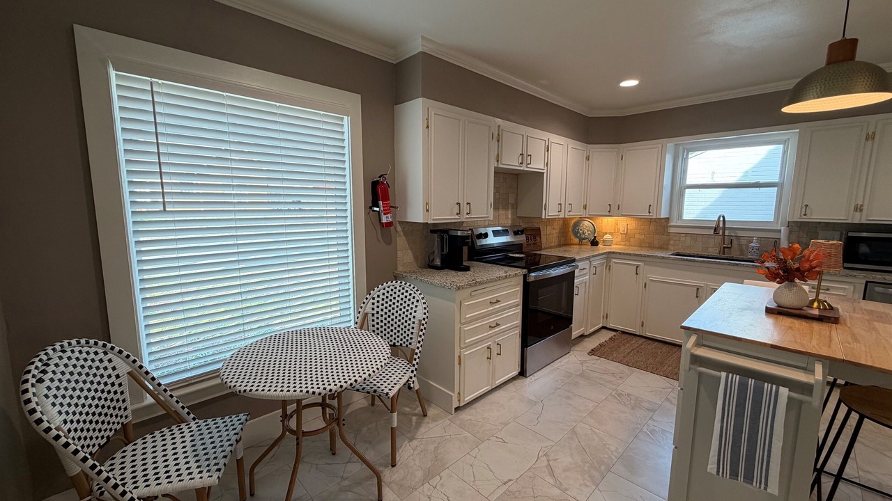 Photo of Kitchen in Sayles Blvd. Area