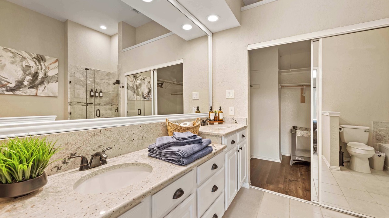 Photo of Bathroom in Euless