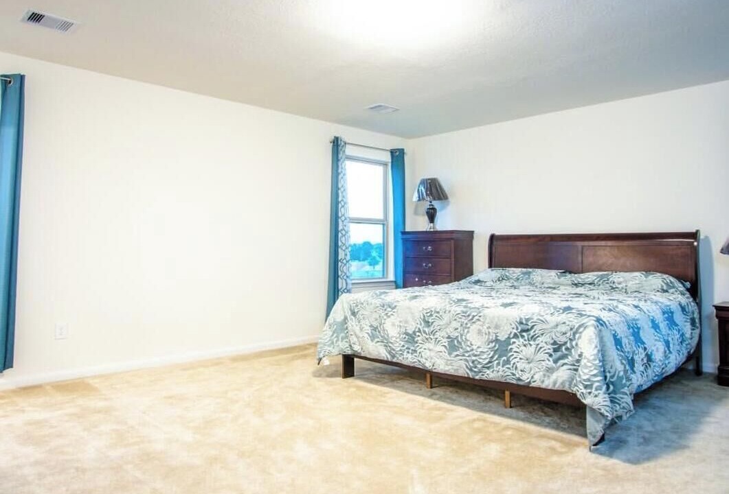 Photo of Bedroom in Clodine