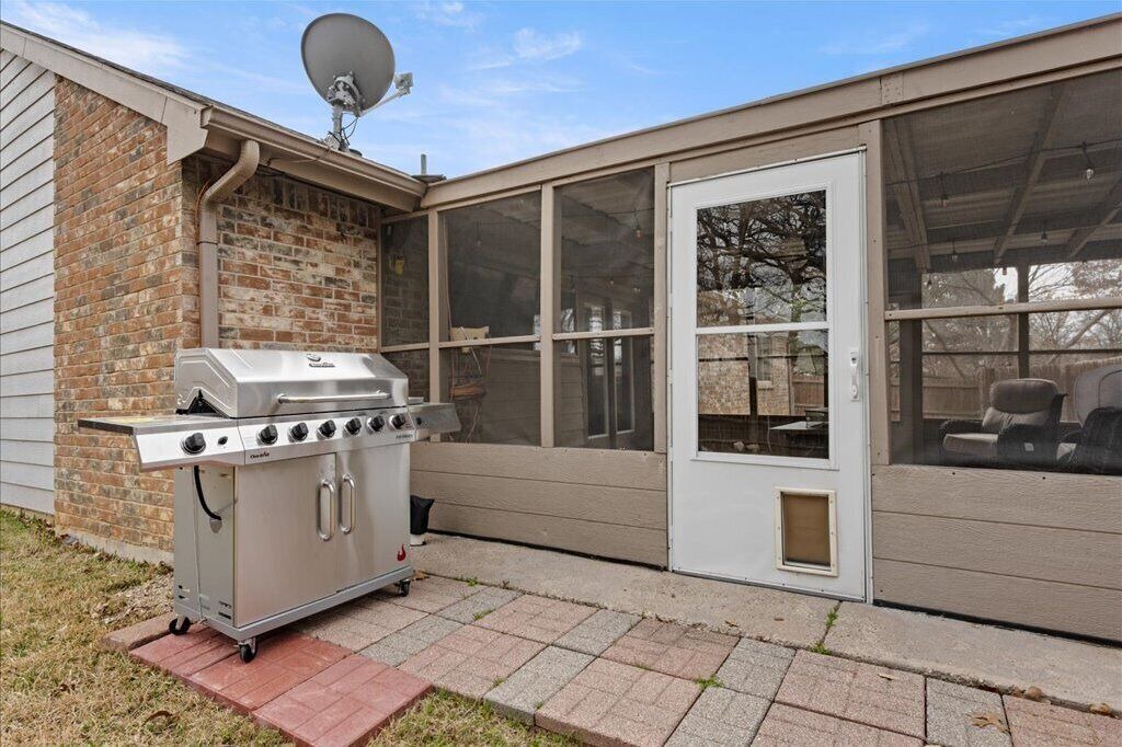 Photo of Patio Balcony in Euless
