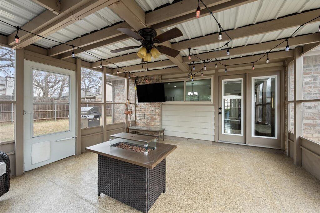 Photo of Patio Balcony in Euless