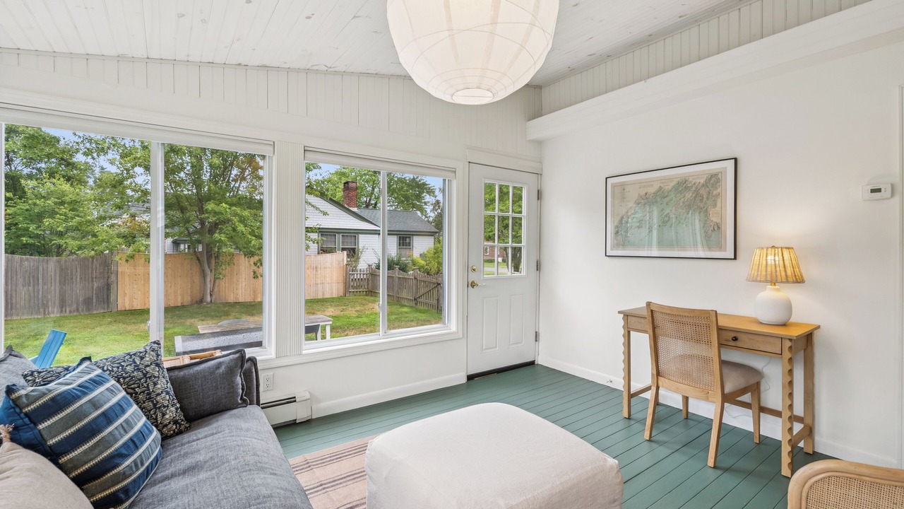 Photo of Livingroom in Portland