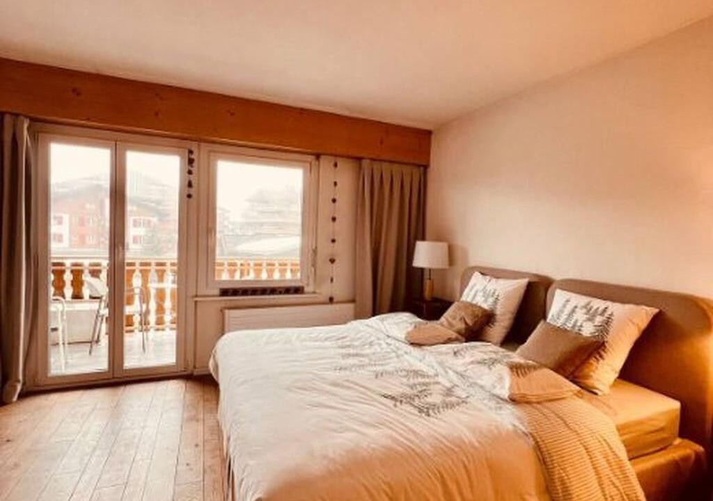 Photo of Bedroom in Noes