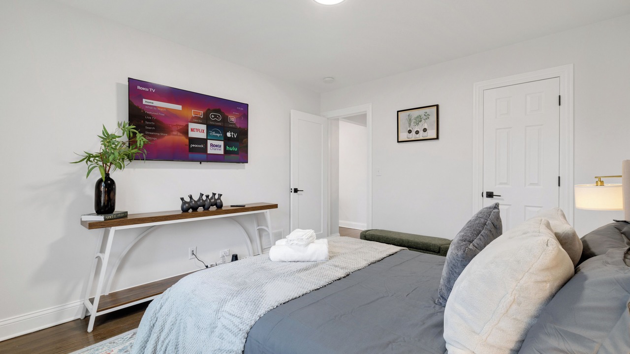 Photo of Bedroom in Brookfield