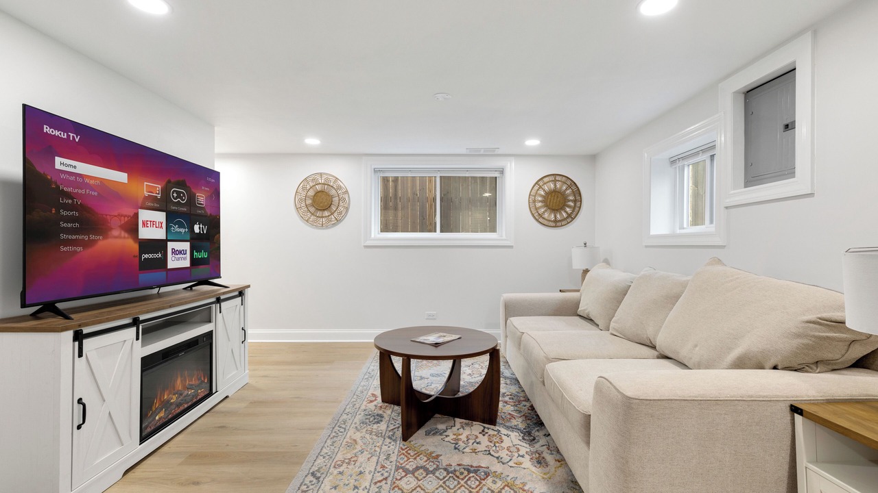 Photo of Livingroom in Brookfield