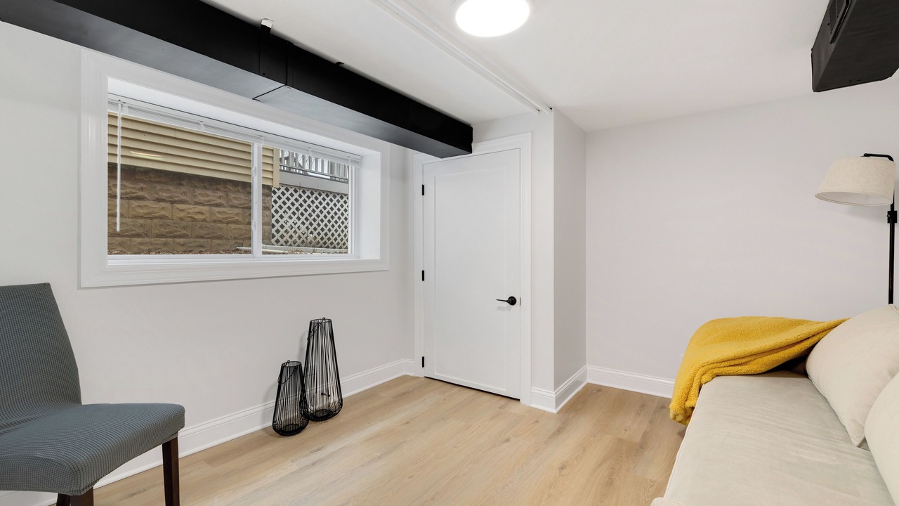 Photo of Livingroom in Brookfield
