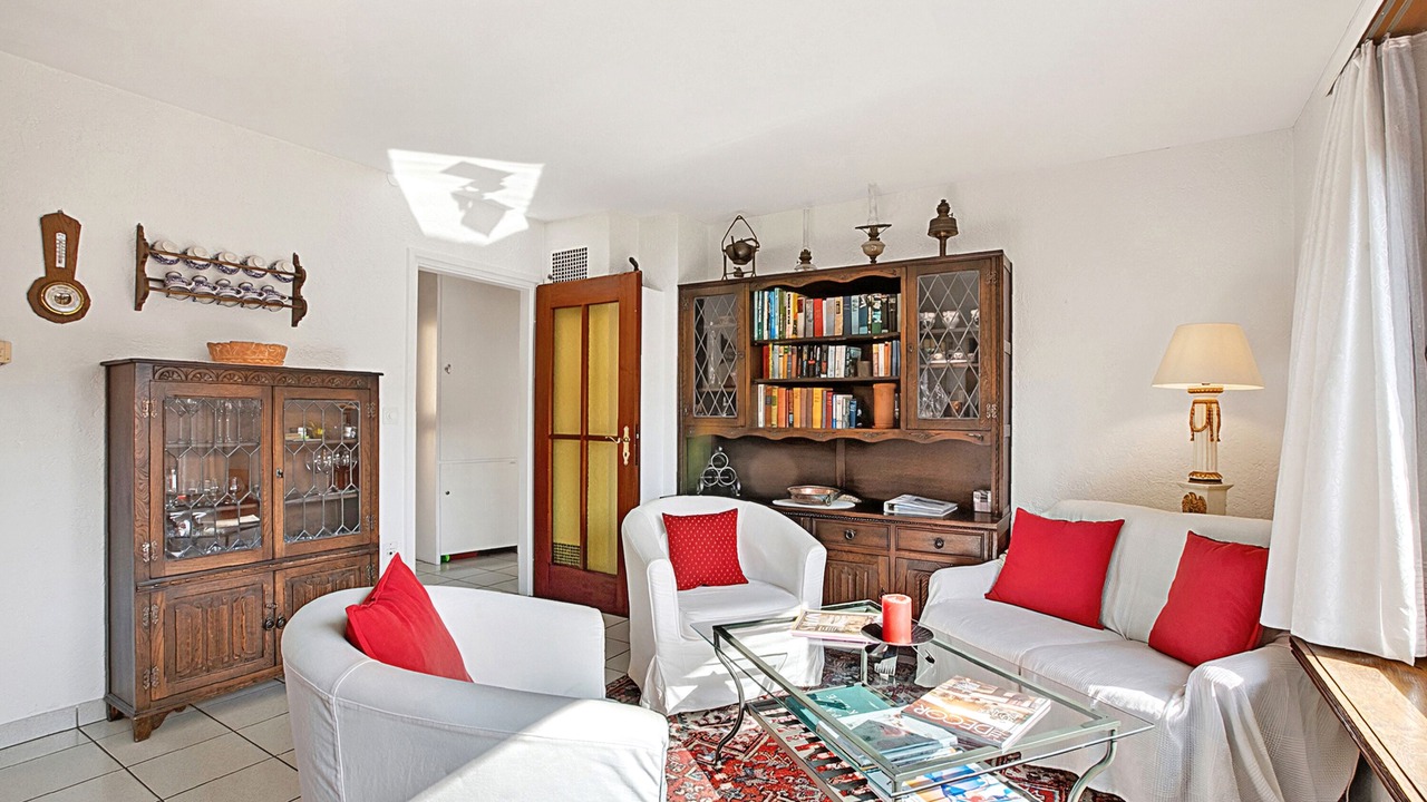 Photo of Livingroom in Losone