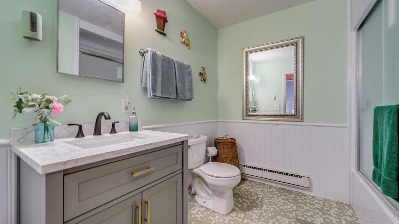 Photo of Bathroom in Lawrenceville