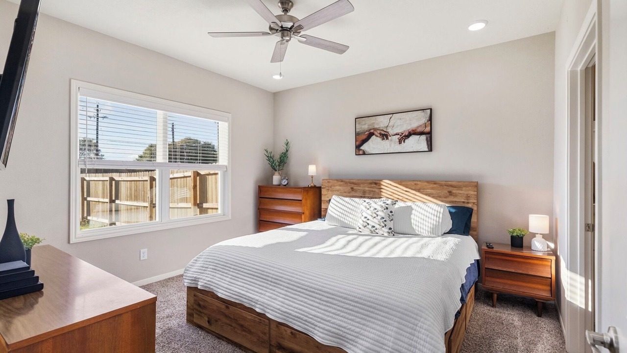 Photo of Bedroom in Allen Forest