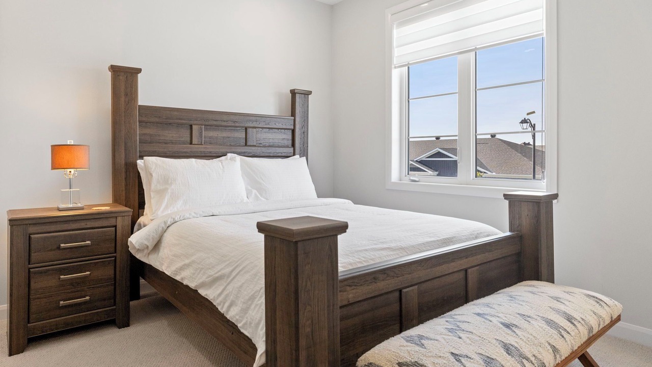 Photo of Bedroom in Ottawa Division