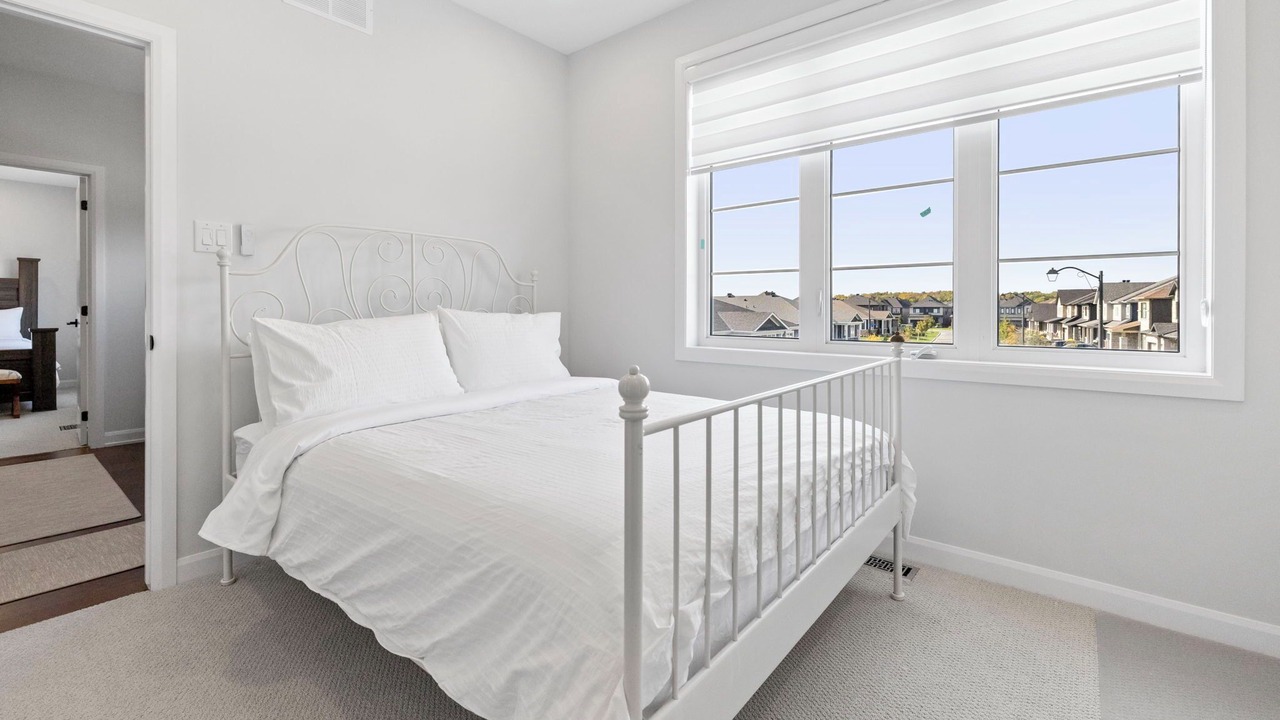 Photo of Bedroom in Ottawa Division