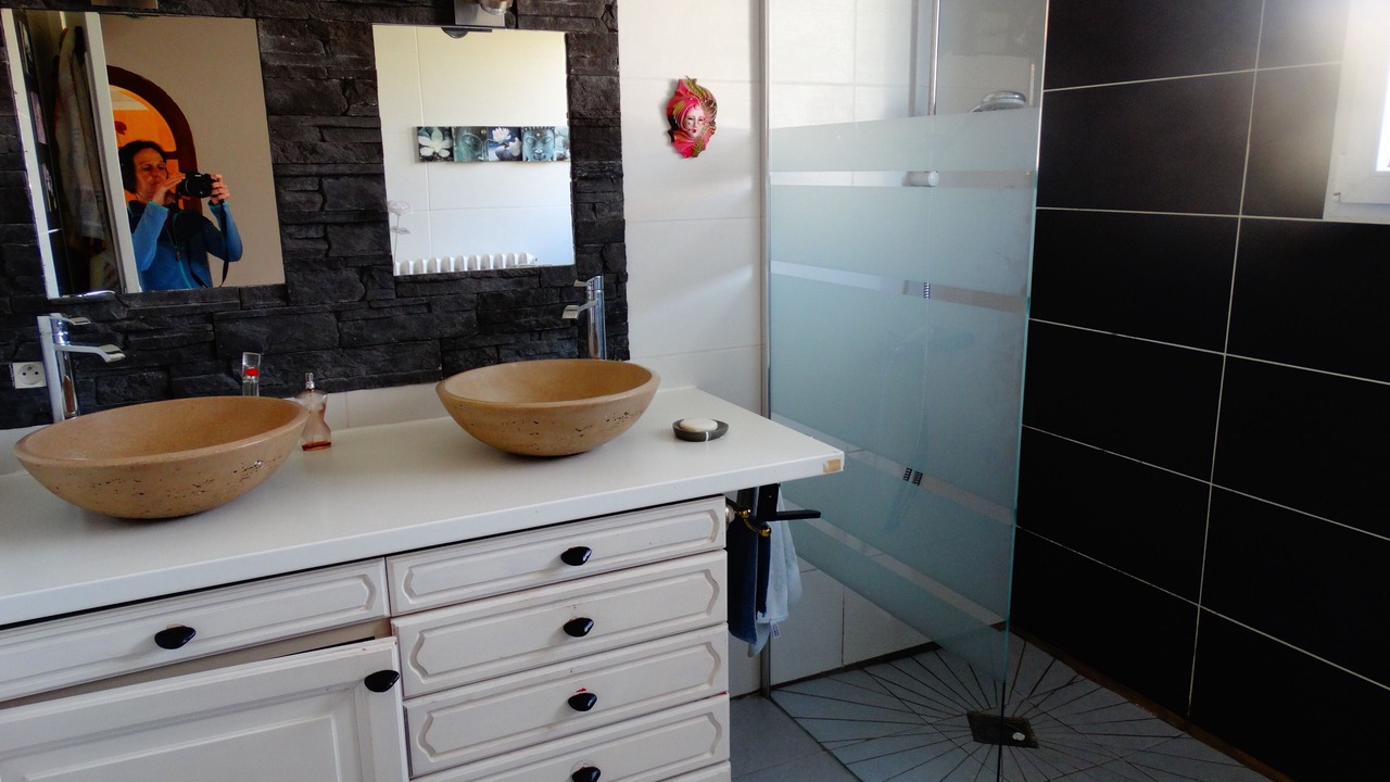 Photo of Bathroom in Tharon-Plage