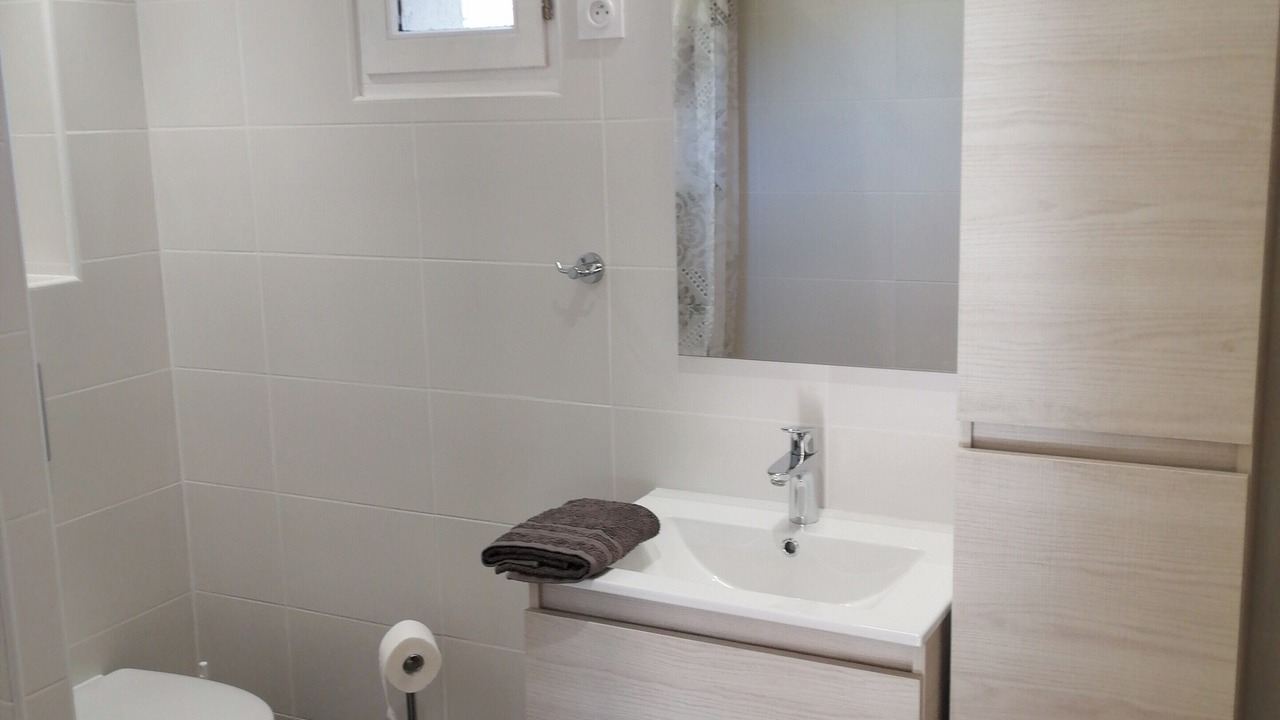 Photo of Bathroom in Pont-Saint-Esprit