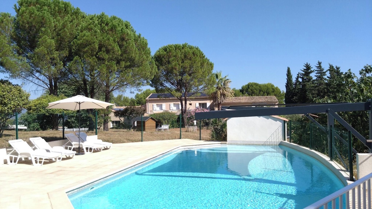 Photo of Outdoor in Pont-Saint-Esprit