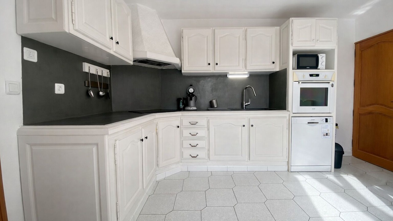 Photo of Kitchen in Saint-Aunes