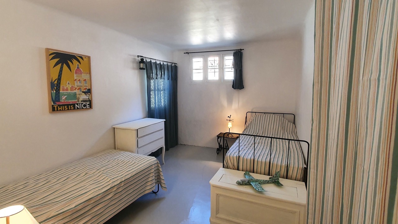 Photo of Bedroom in Annot