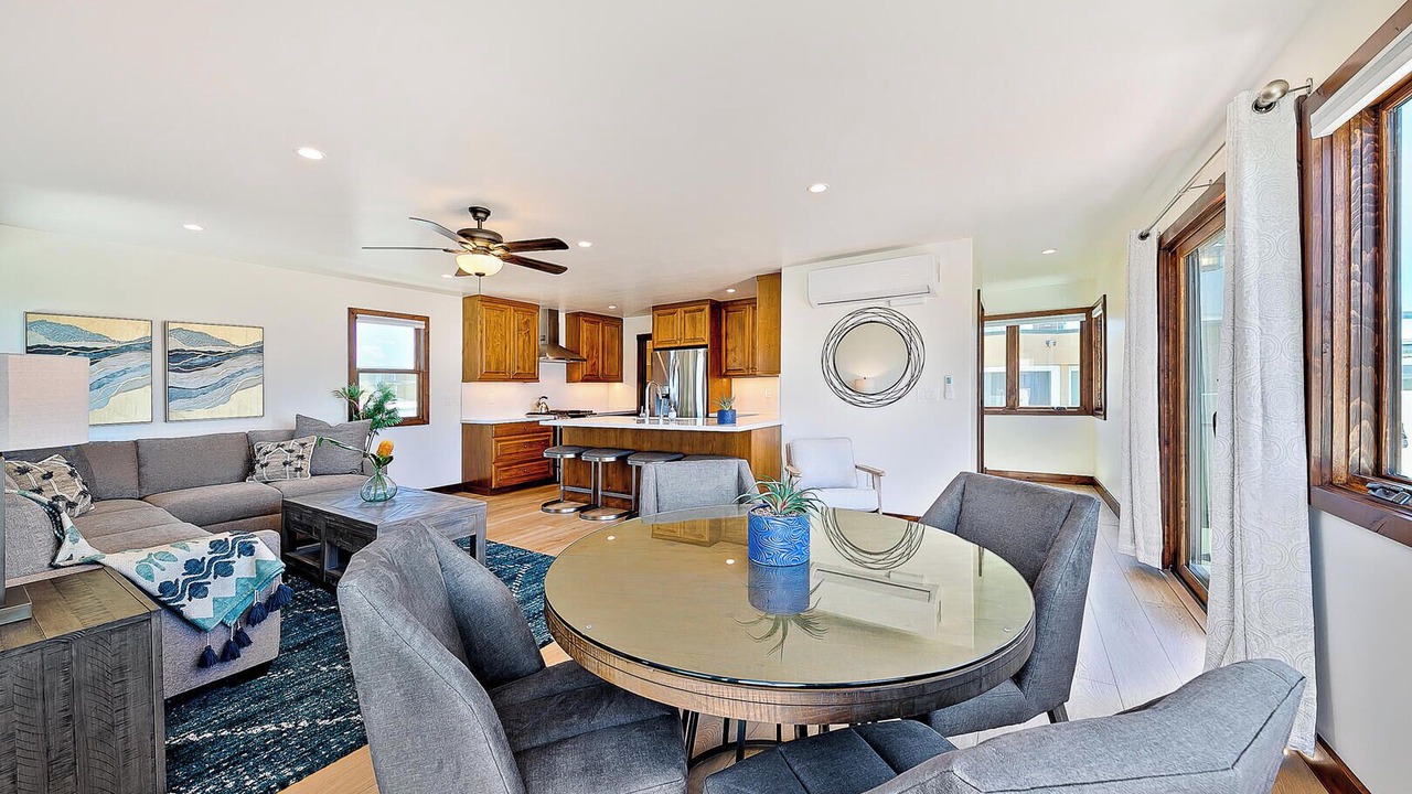 Photo of Livingroom in Mission Beach