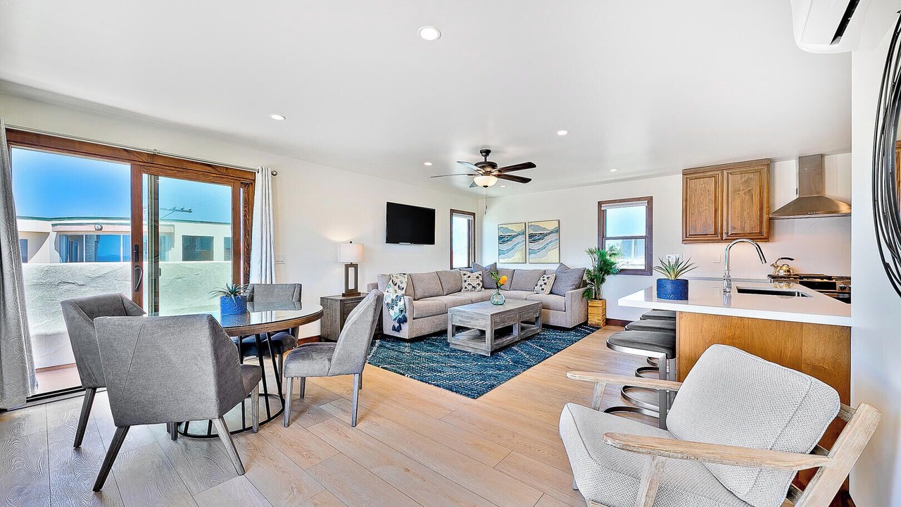 Photo of Livingroom in Mission Beach