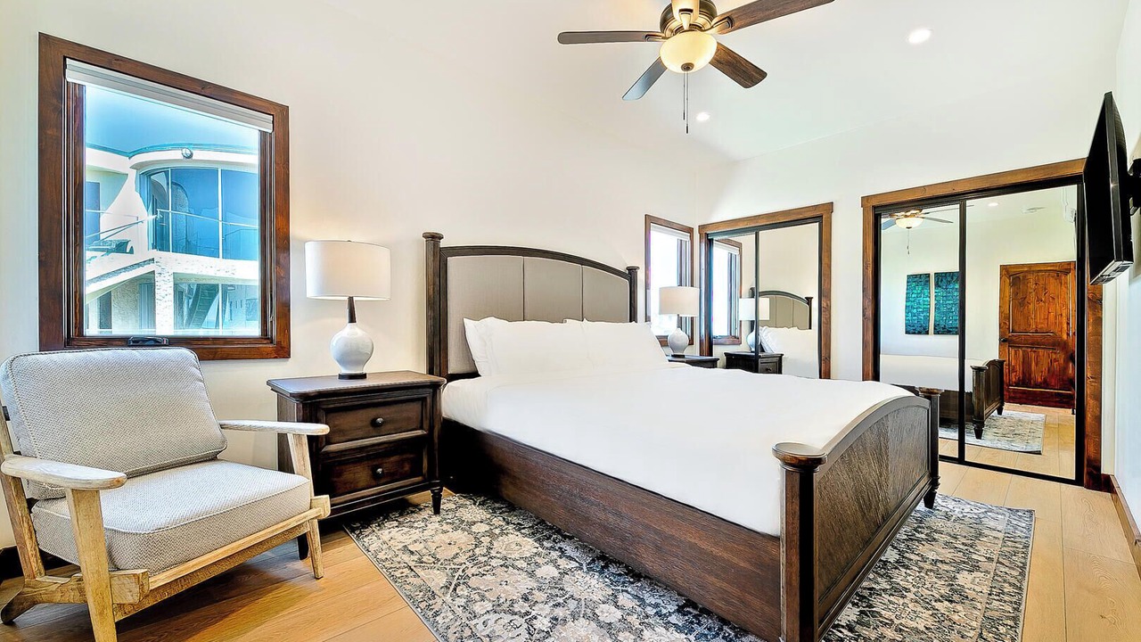 Photo of Bedroom in Mission Beach