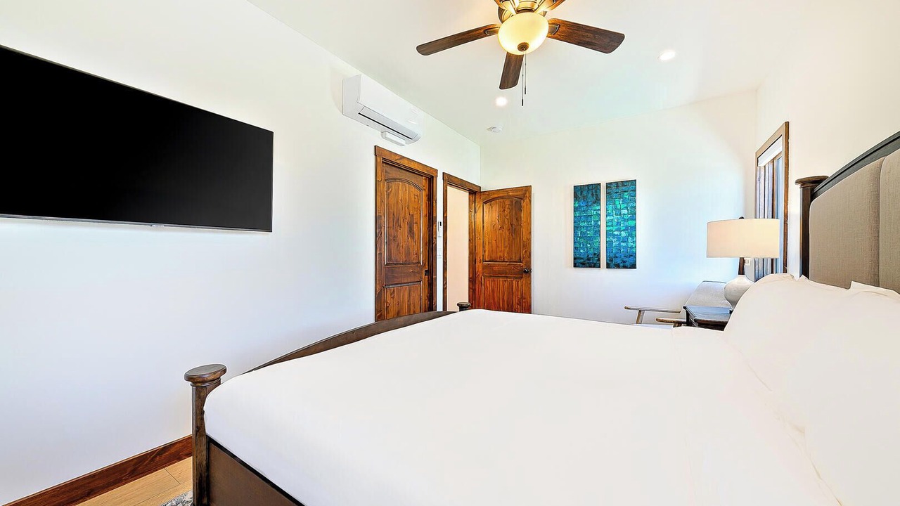 Photo of Bedroom in Mission Beach