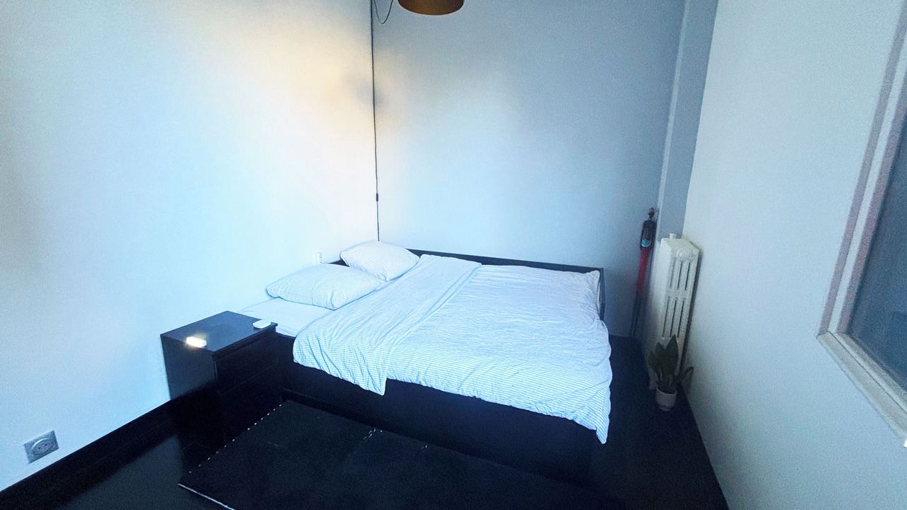 Photo of Bedroom in Colombes