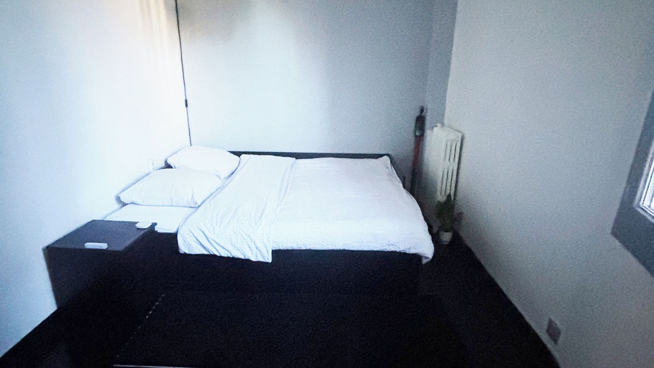 Photo of Bedroom in Colombes