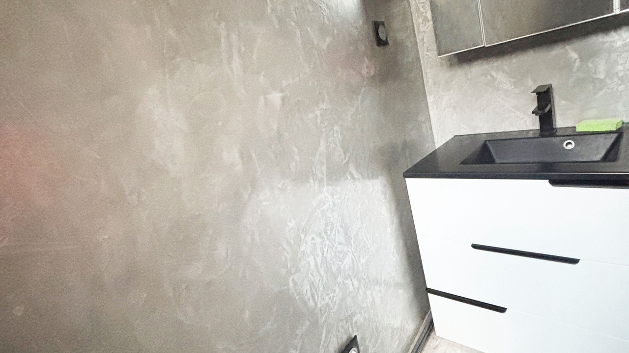 Photo of Bathroom in Colombes