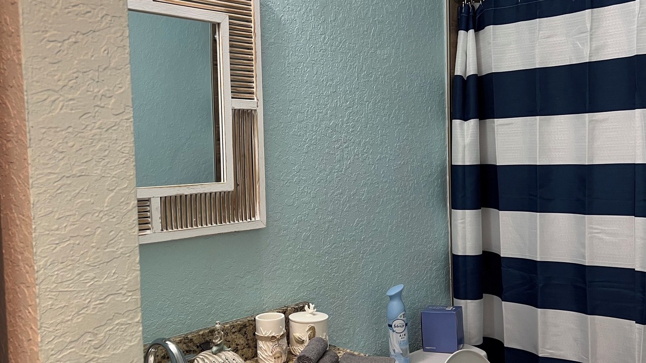 Photo of Bathroom in River Park