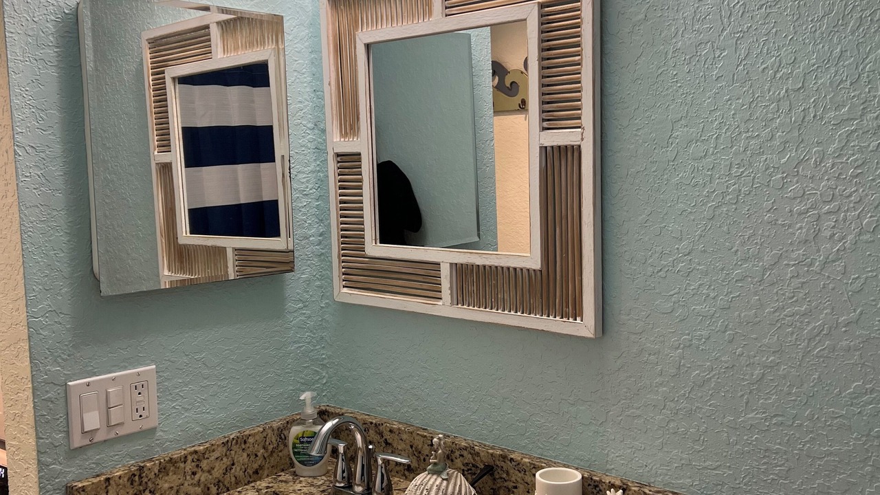 Photo of Bathroom in River Park