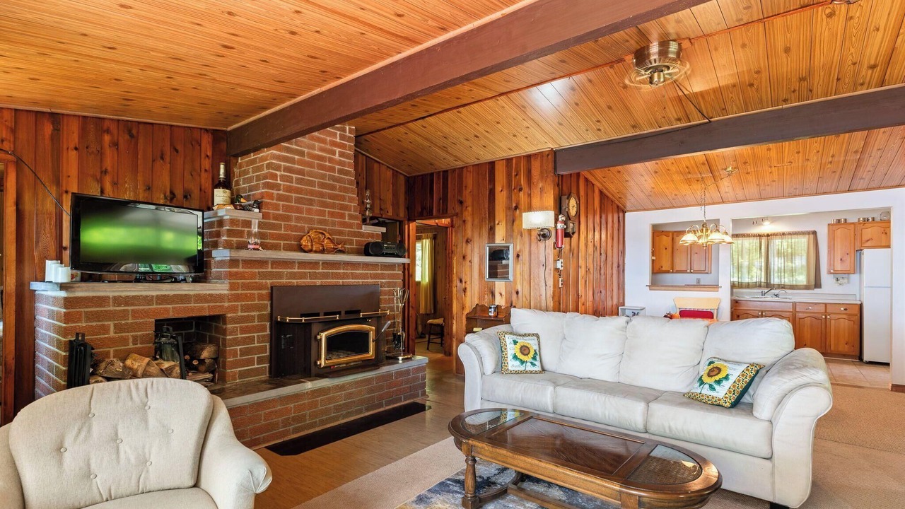 Photo of Livingroom in Grey Highlands