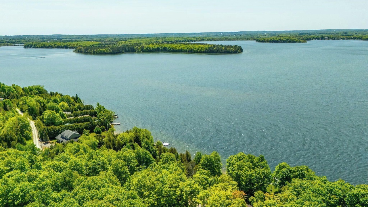 Photo of Outdoor in Grey Highlands