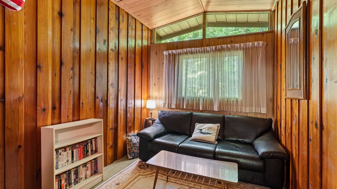 Photo of Livingroom in Grey Highlands