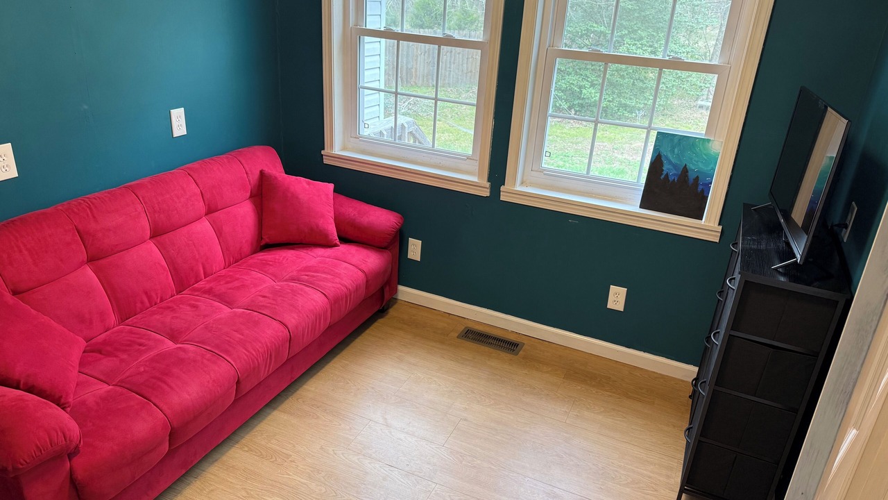 Photo of Livingroom in Etowah