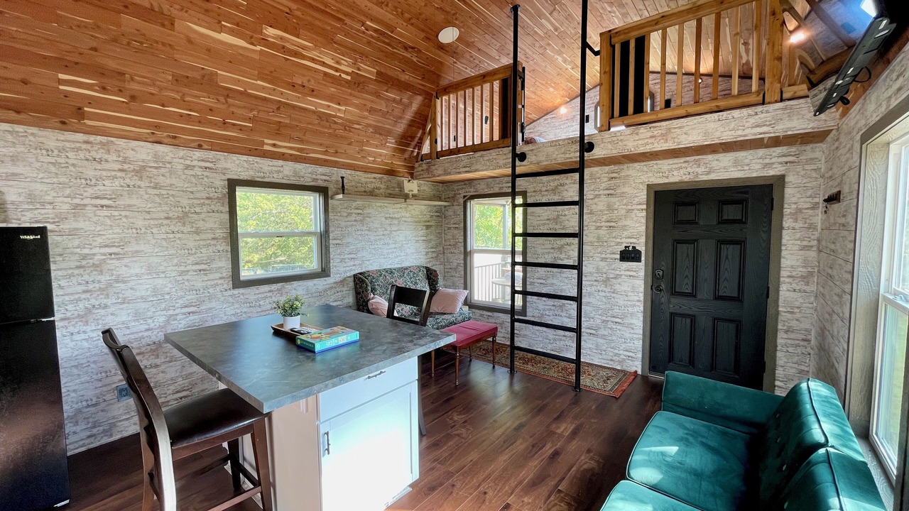 Photo of Livingroom in Kansas City