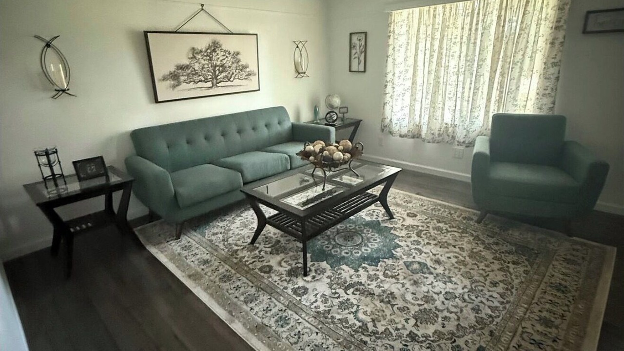 Photo of Livingroom in Cunningham