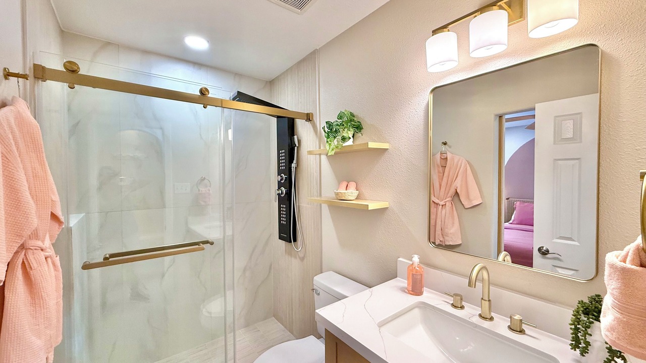 Photo of Bathroom in Barker