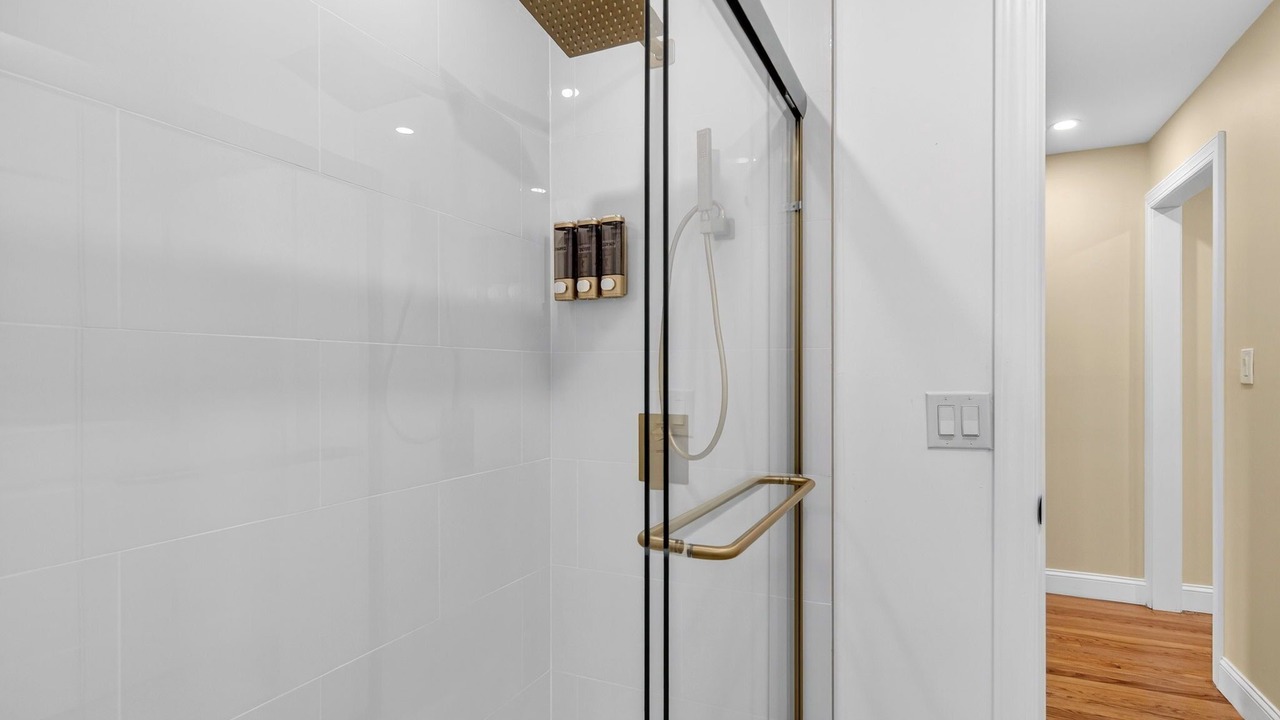 Photo of Bathroom in Albany
