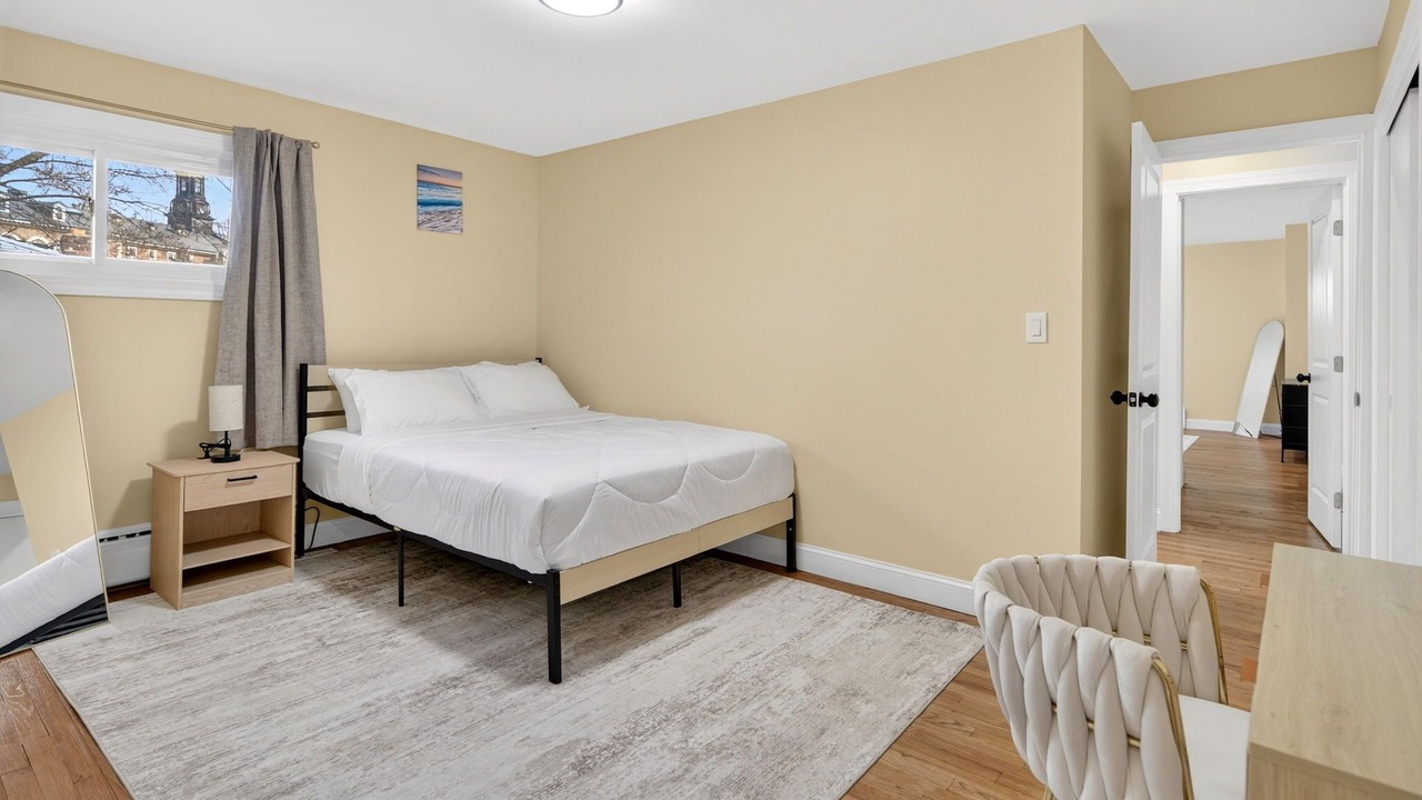 Photo of Bedroom in Albany