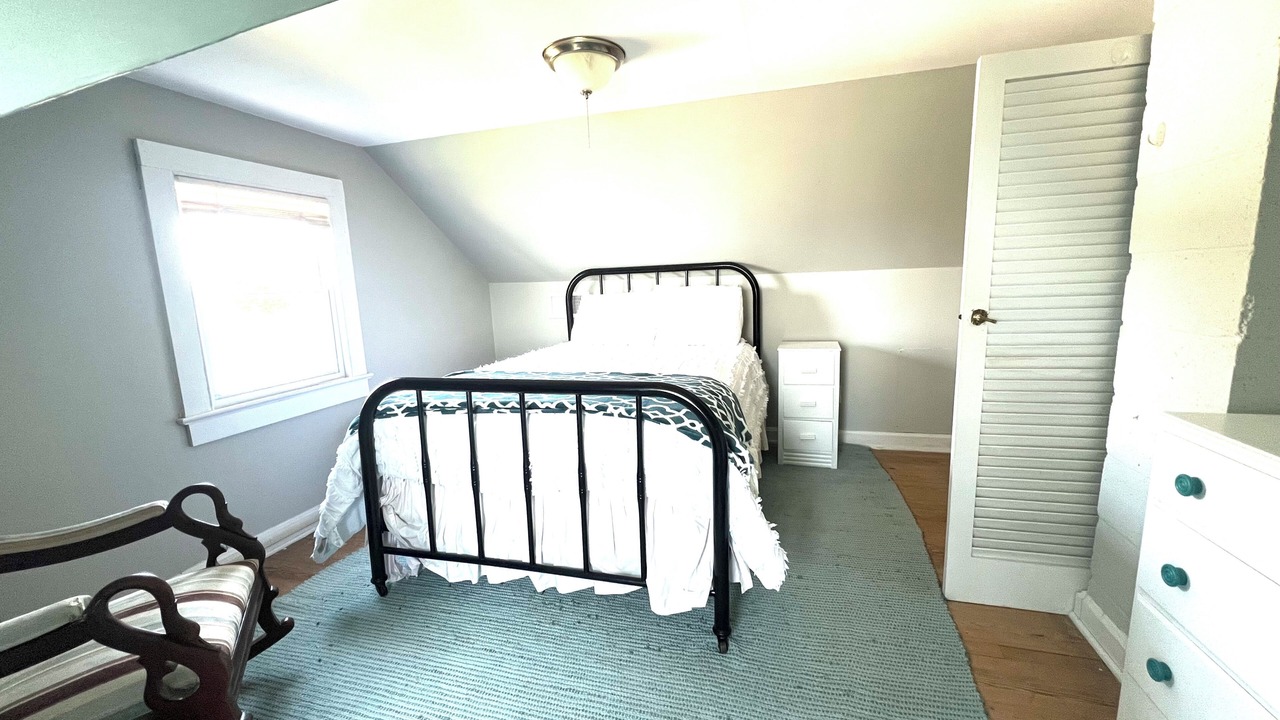 Photo of Bedroom in Sharps