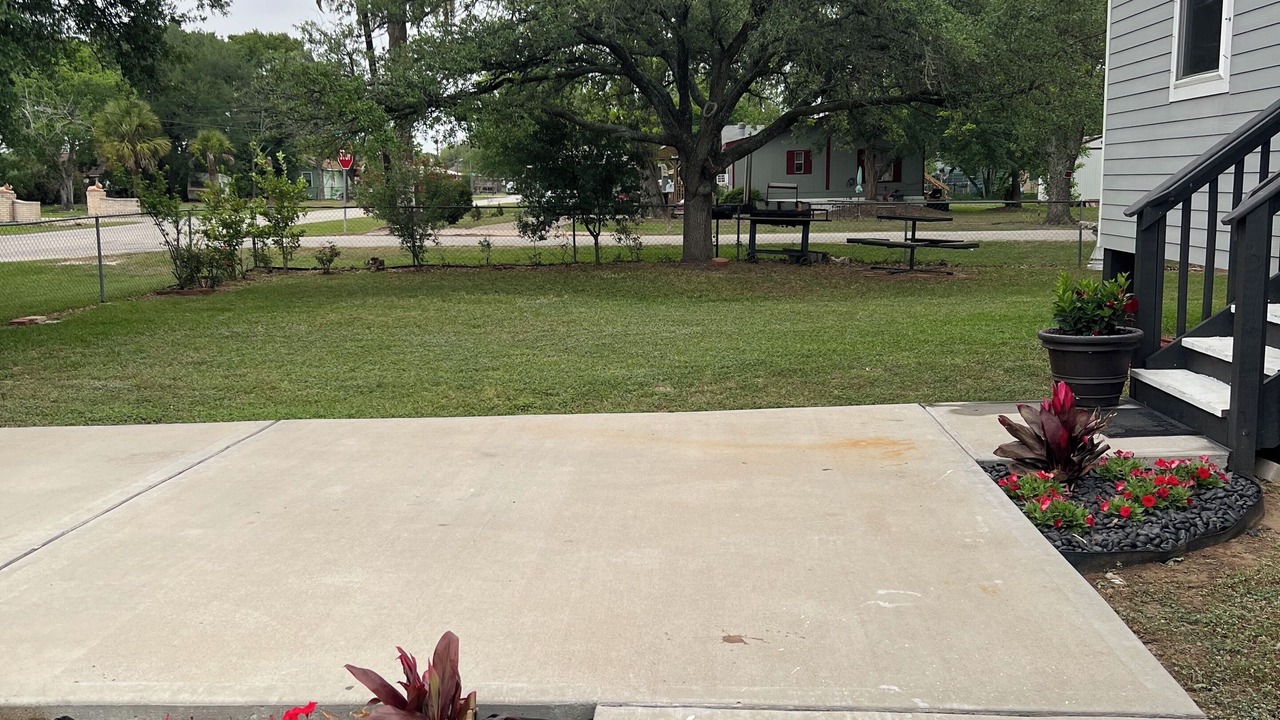 Photo of Outdoor in Palacios