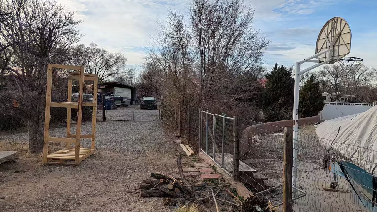 Photo of Others in Espanola
