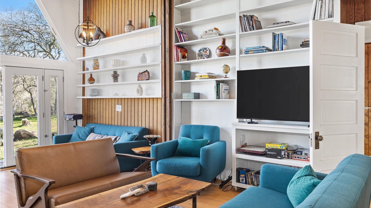 Photo of Livingroom in Keene