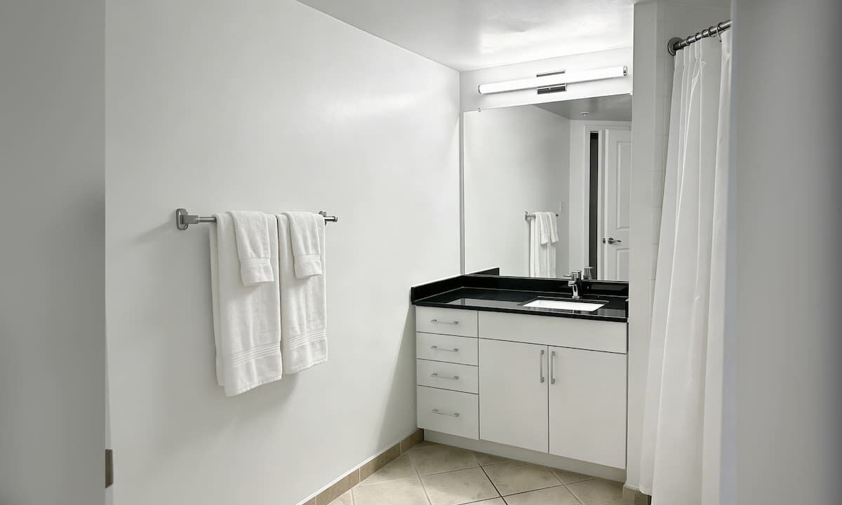 Photo of Bathroom in Pentagon City