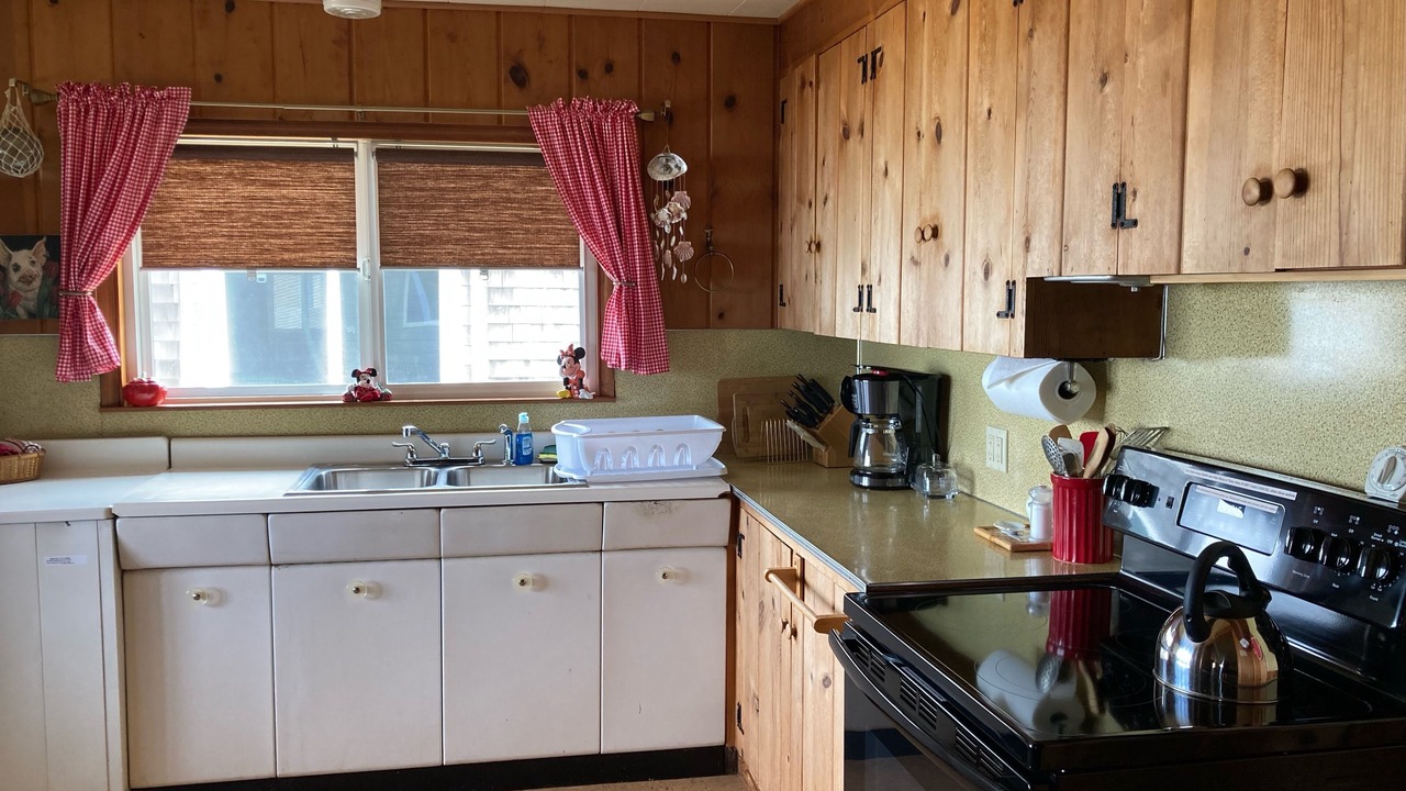 Photo of Kitchen in Arch Cape