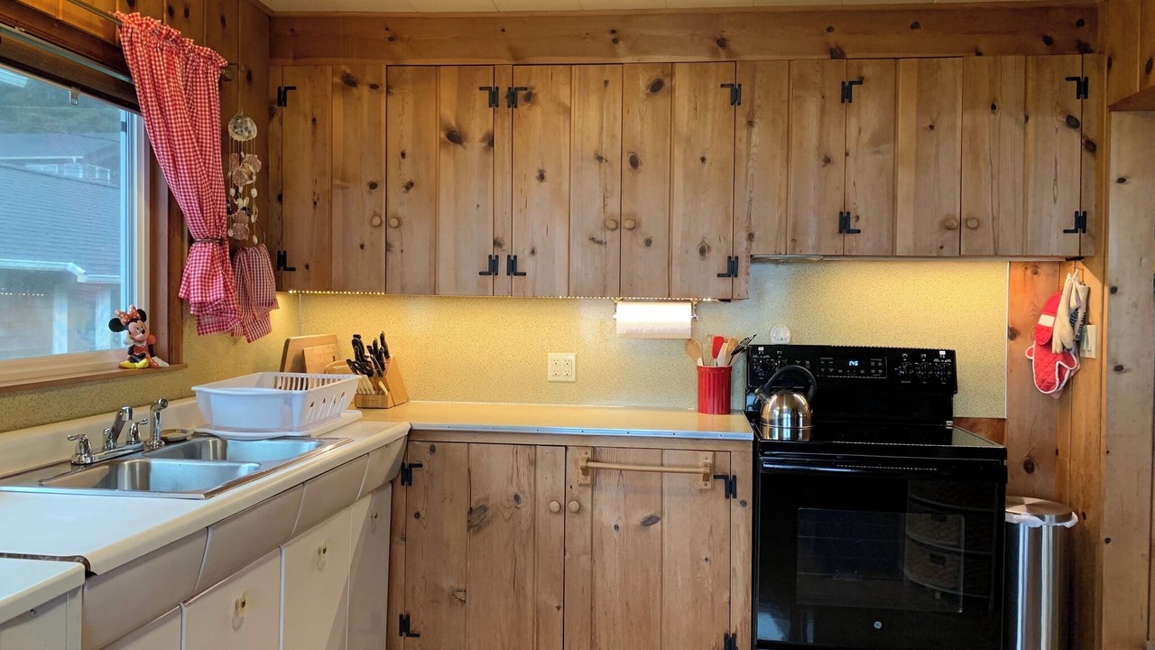 Photo of Kitchen in Arch Cape